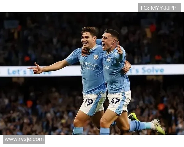 福登足球明星的成就与影响力分析及其在足球界的地位探讨