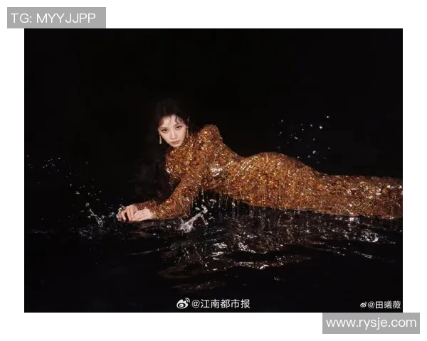 田曦薇的足球梦想与爱情交织的青春故事 田曦薇的足球梦想与爱情交织的青春故事