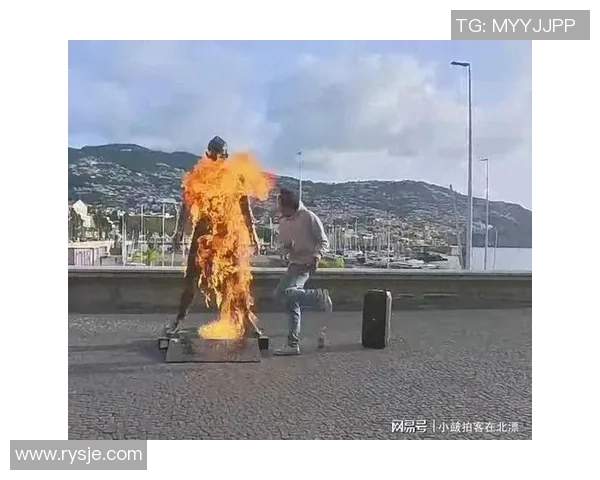 足球明星遭遇袭击背后真相曝光引发热议视频全程回顾